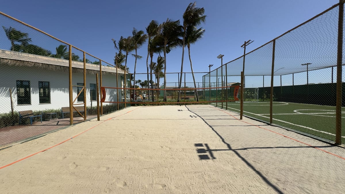 Fortim Eco Village — Quadra de areia