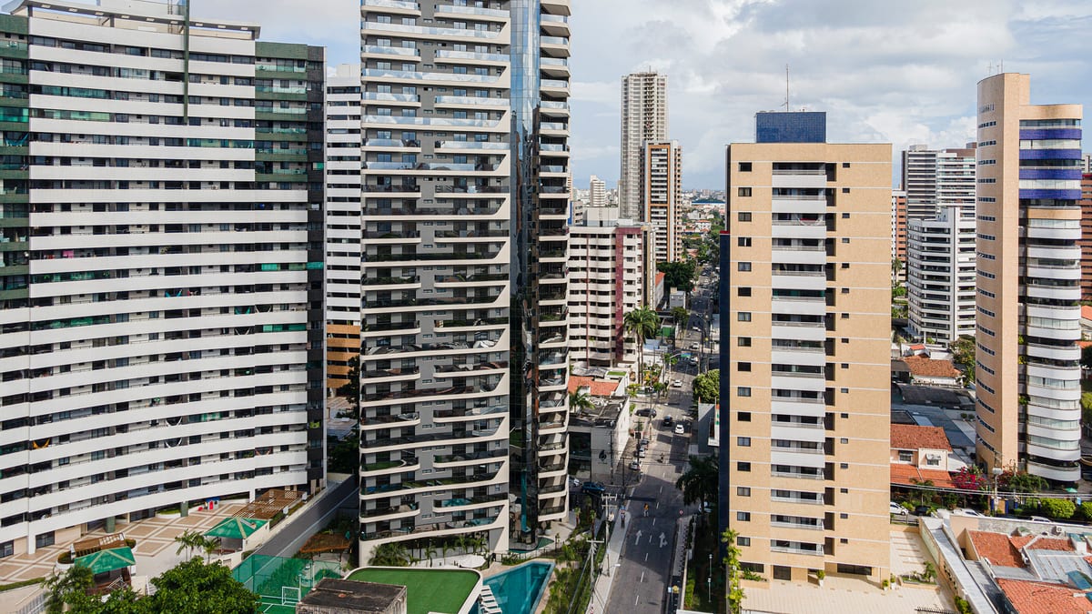 Icon Condominium — fachada