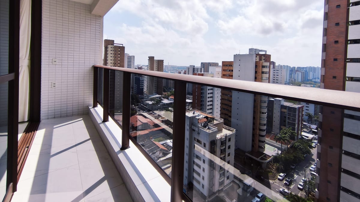 Vista da varanda do apartamento J. Smart na Aldeota