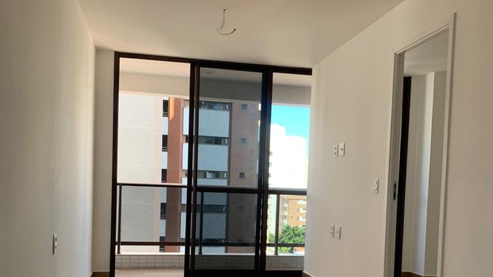 Sala com acesso à varanda